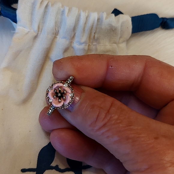 Chloe & Isabel Rose Ring Femme Des Fleur's Ring Barbie Core Gold -Plated SZ:9 - Picture 7 of 10